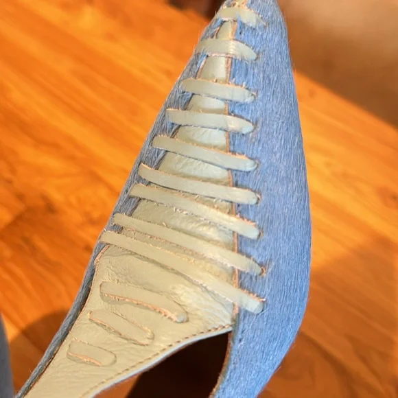 John Fluevog Baby Blue pony and leather pumps w/copper heel caps. 8.5. Worn once - Picture 6 of 10